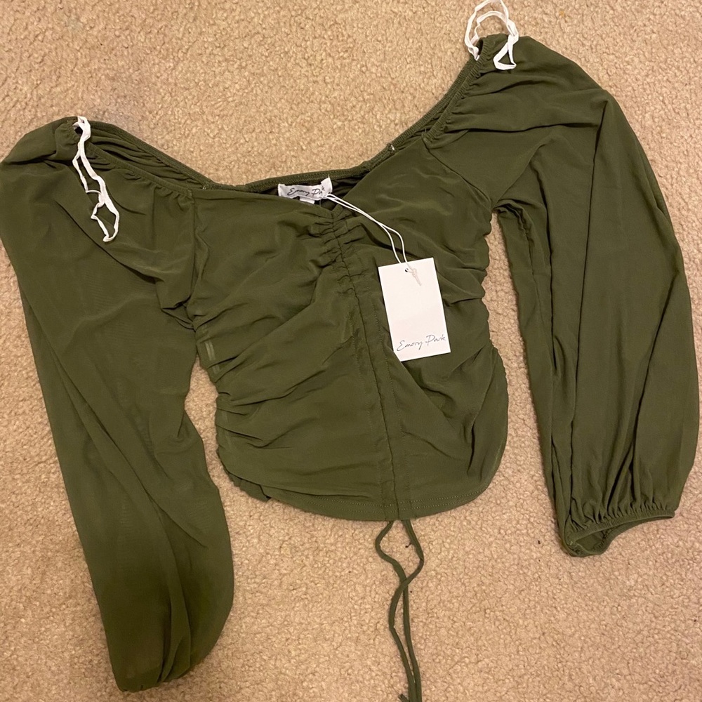 OOTD fash top olive green